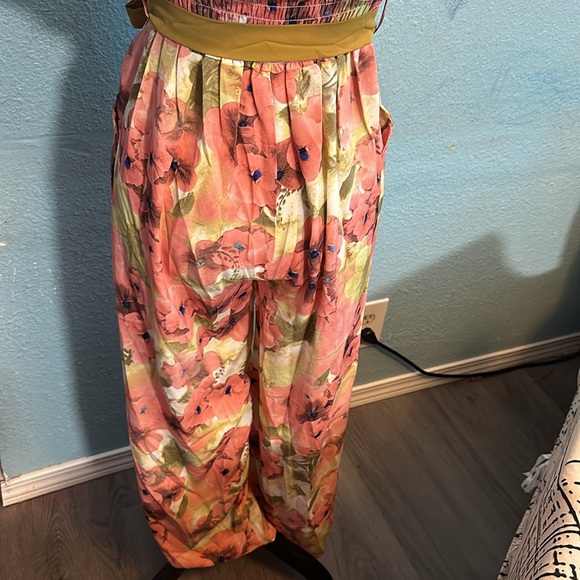 Floral Jumpsuits!!! - Picture 5 of 6